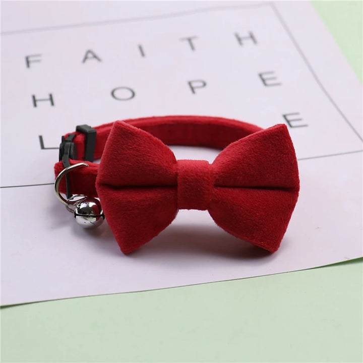 Collar Suave Elegancia Felina
